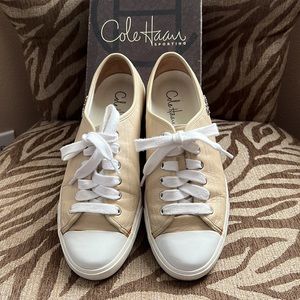 Coke Haan Air Laurie Lace Up